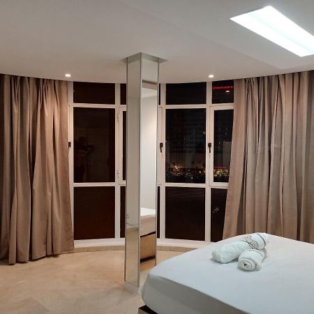 Nouveau Appartement Au Centre Ville En Face Hilton Tanger Kültér fotó